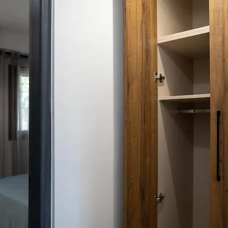 Sea View Grek Nea 2 Apartment *